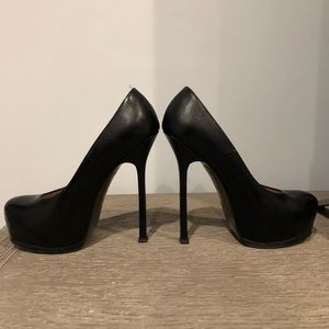 Yves Saint Laurent Tribtoo Platform Pump